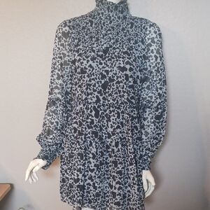 Elan Black and Gray Long Sleeve Dress